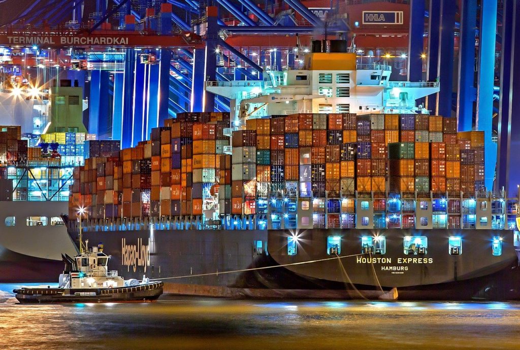 Notre métier de sourcing organise le fret maritime entre l'Asie et l'Europe - ici un porte-containers